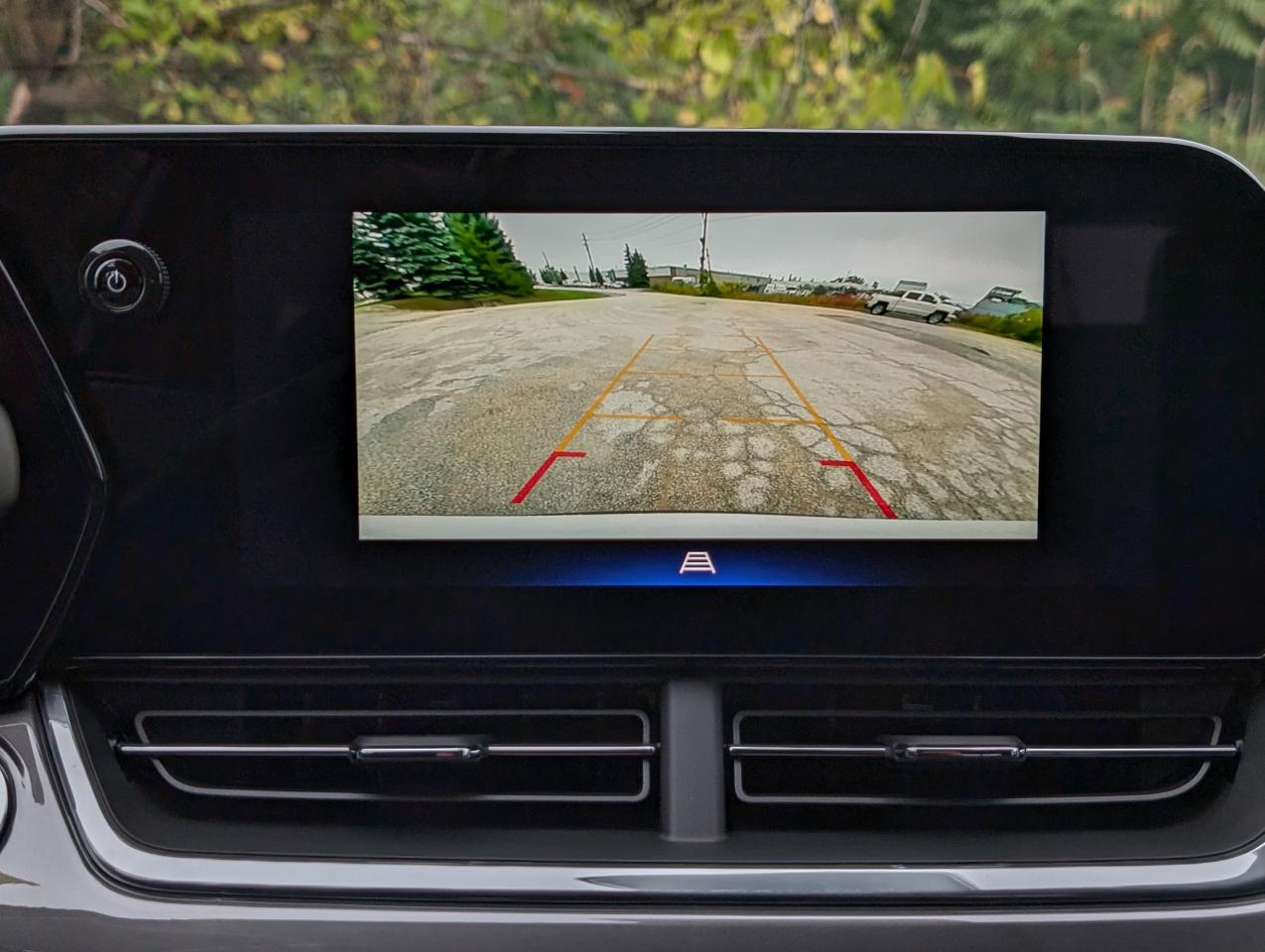 2025 Chevrolet Trax ACTIV Photo