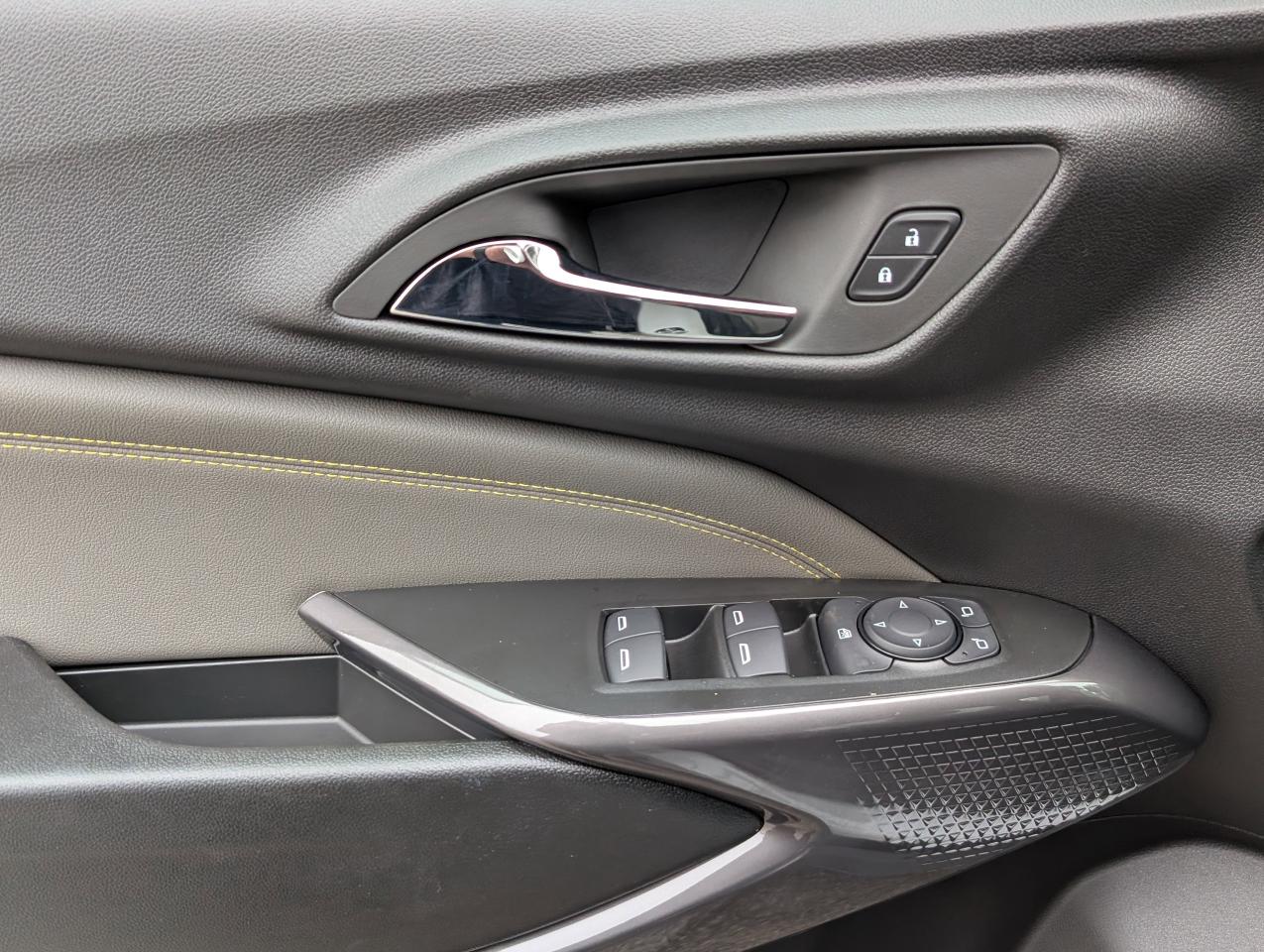 2025 Chevrolet Trax ACTIV Photo