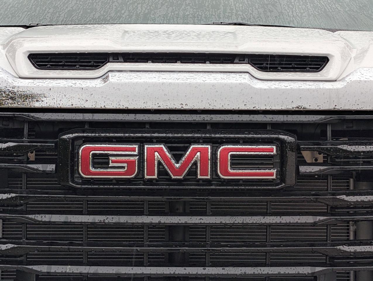 2026 GMC SIERRA 2500HD Pro Photo