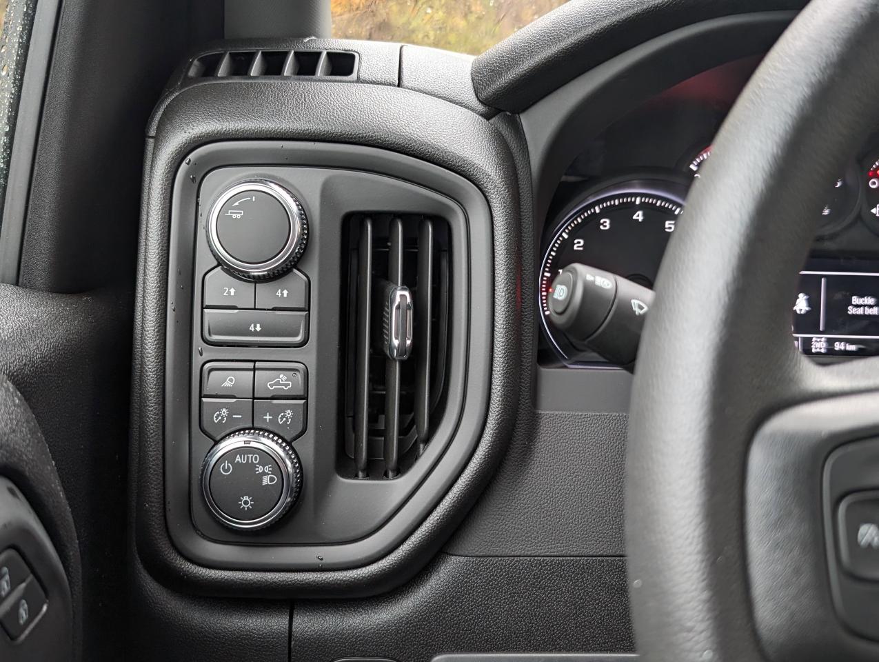 2026 GMC SIERRA 2500HD Pro Photo