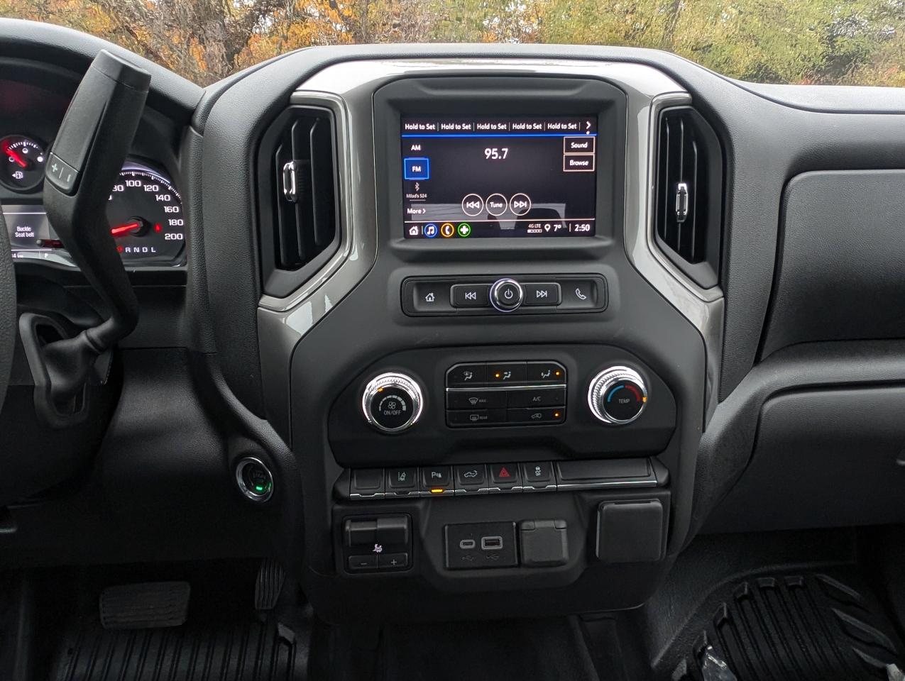 2026 GMC SIERRA 2500HD Pro Photo