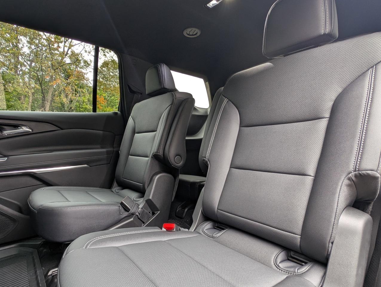 2026 Chevrolet Traverse LT Photo