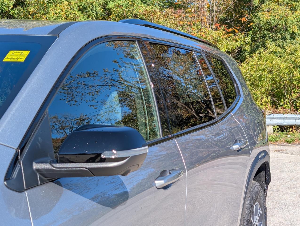 2026 GMC Acadia AT4 Photo2