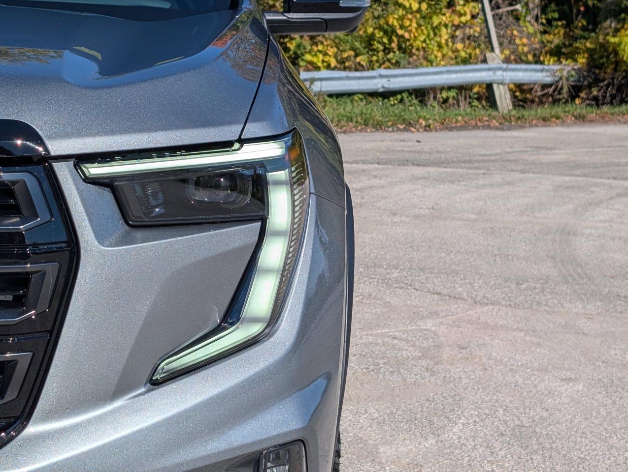 2026 GMC Acadia AT4 Photo