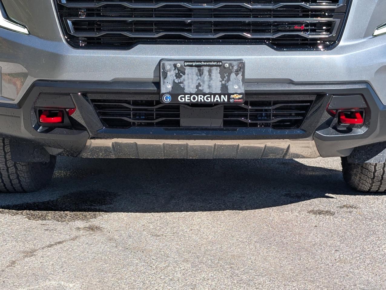 2026 GMC Acadia AT4 Photo