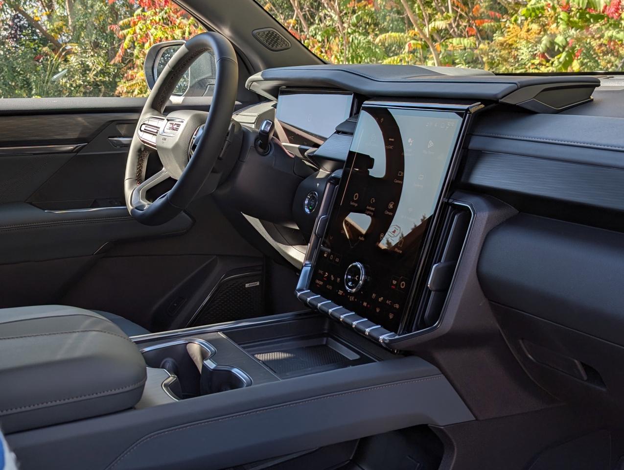 2026 GMC Acadia AT4 Photo