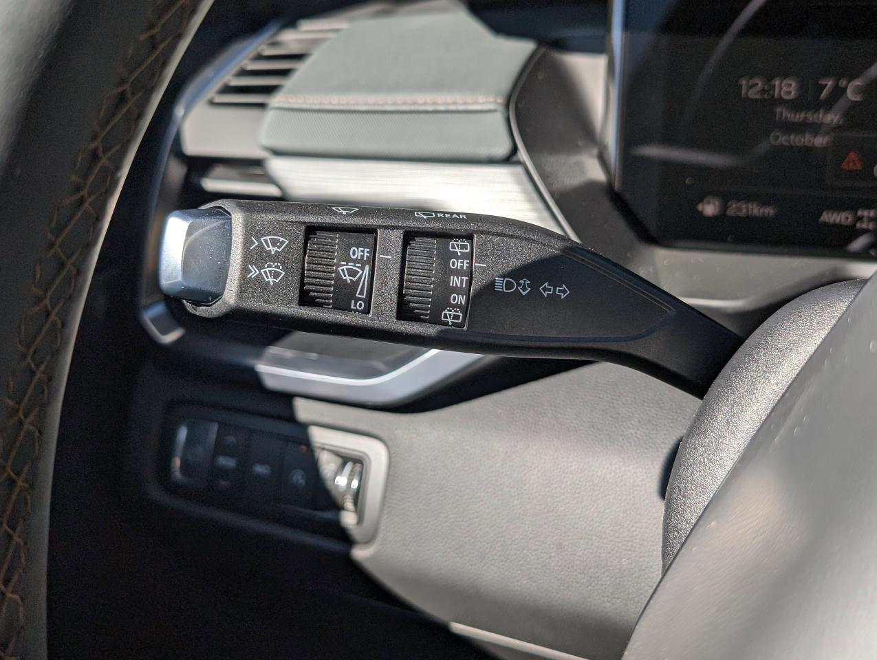 2026 GMC Acadia AT4 Photo