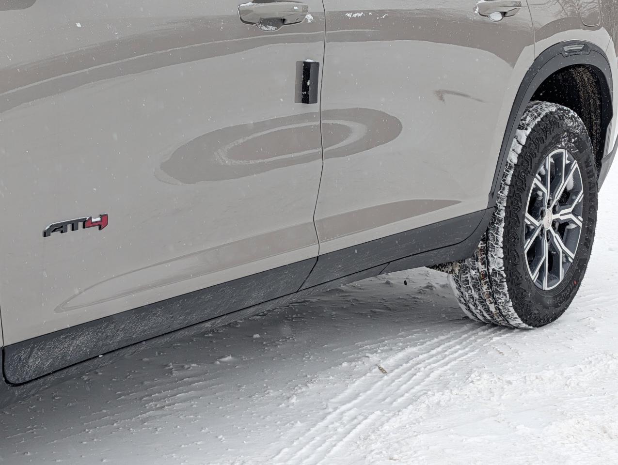 2026 GMC Acadia AT4 Photo