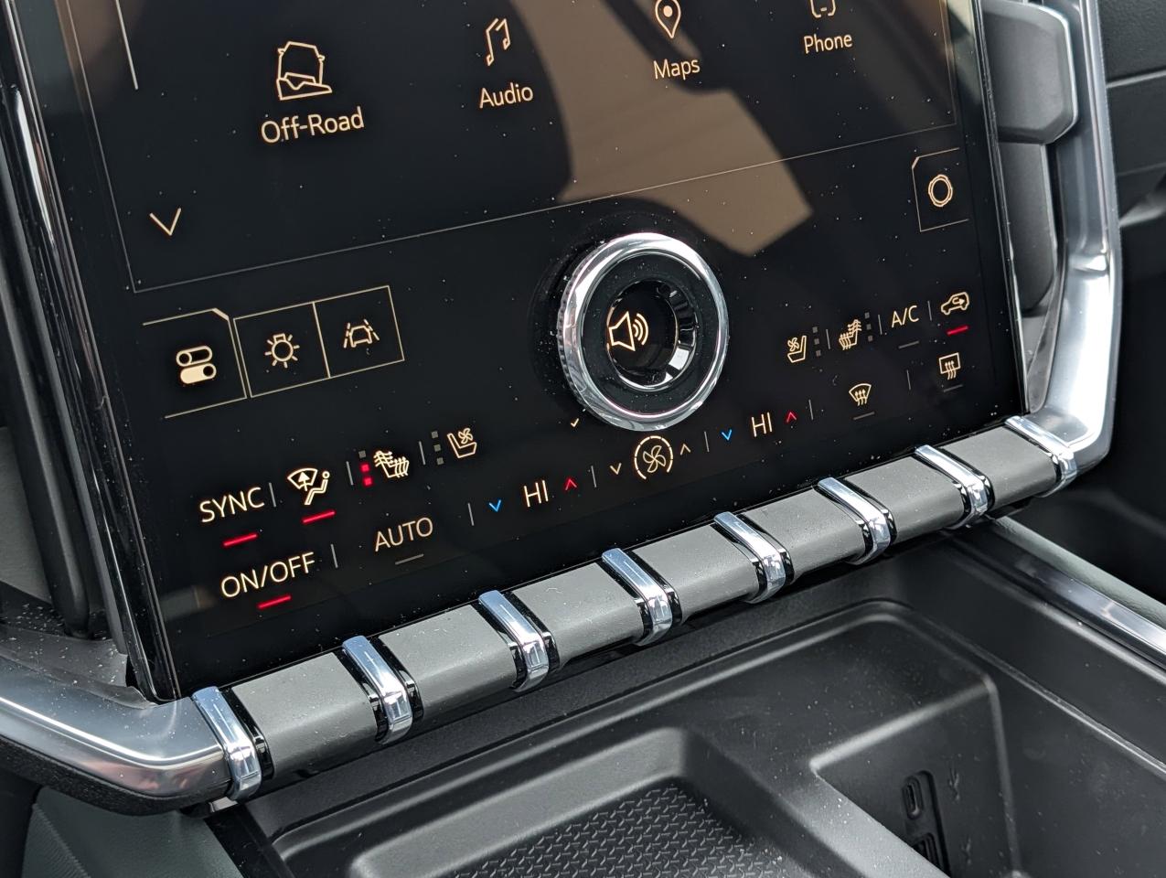 2026 GMC Acadia AT4 Photo