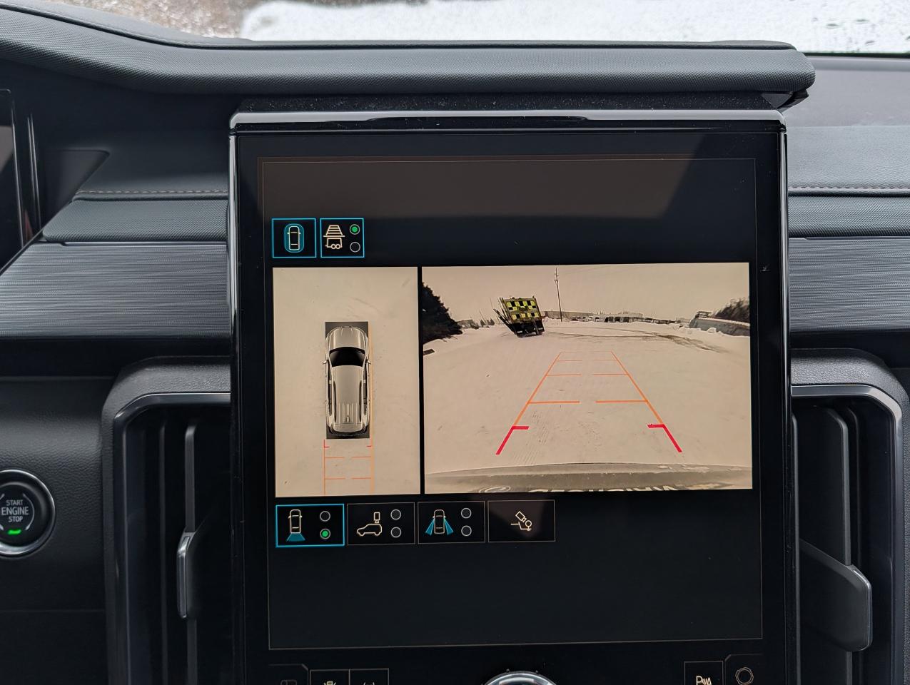 2026 GMC Acadia AT4 Photo