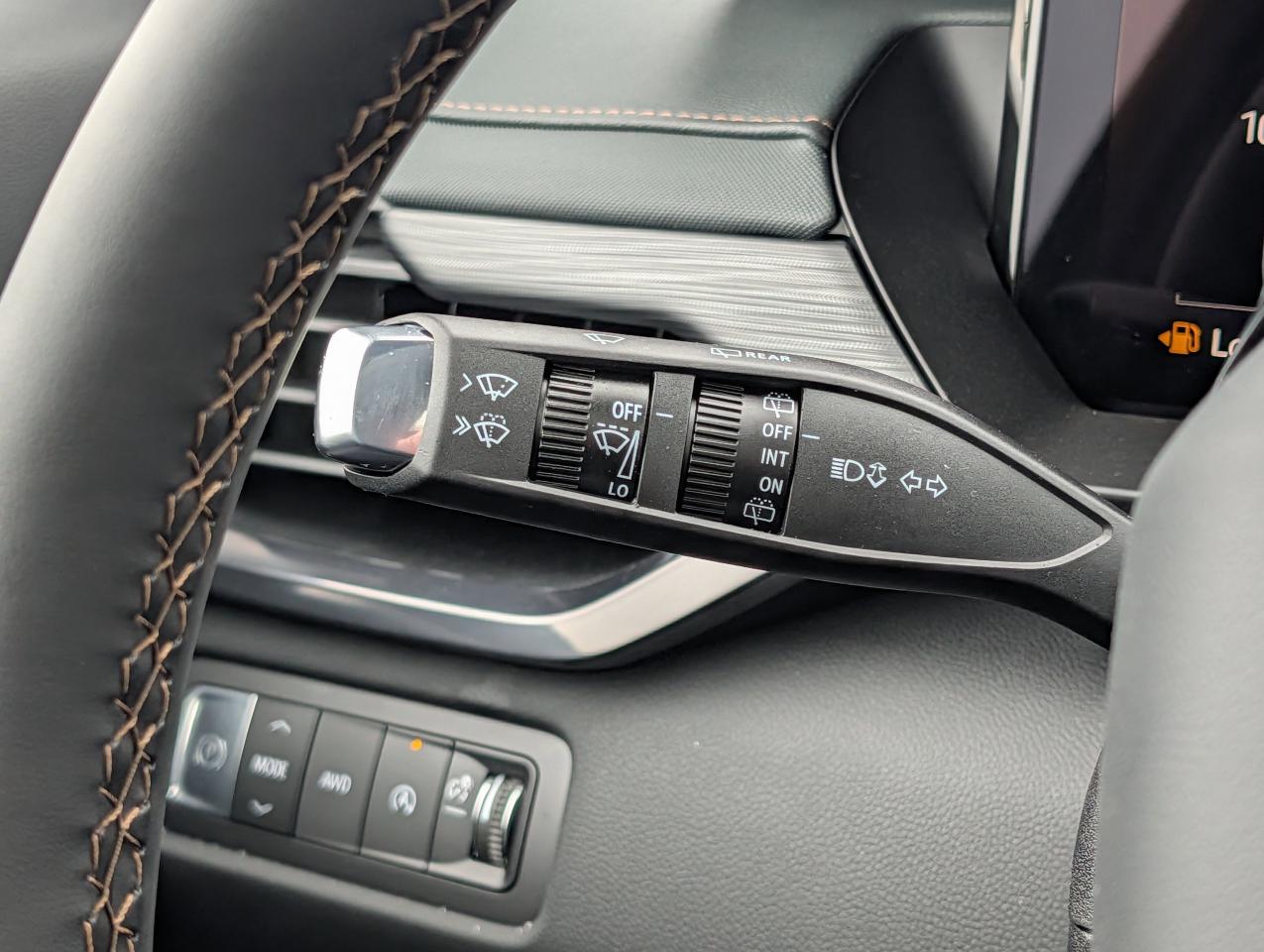 2026 GMC Acadia AT4 Photo