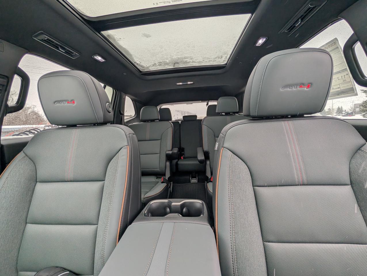 2026 GMC Acadia AT4 Photo