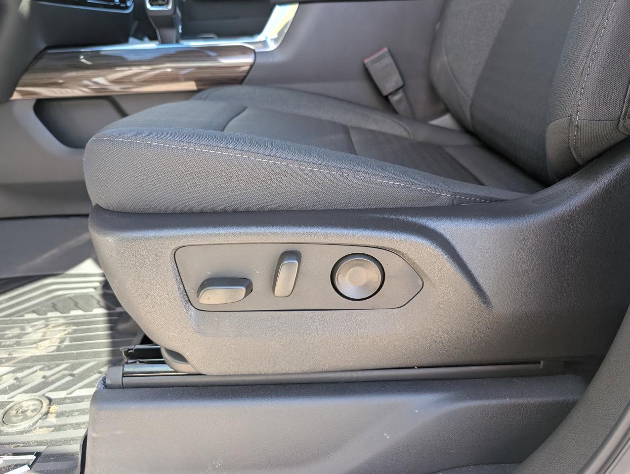 2026 Chevrolet Silverado 1500 LT Trail Boss Photo