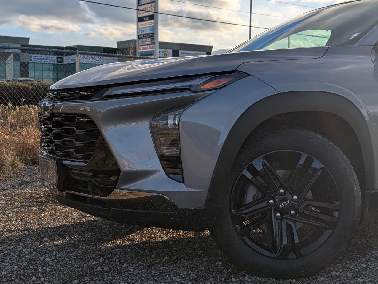 2026 Chevrolet Trax ACTIV Photo2