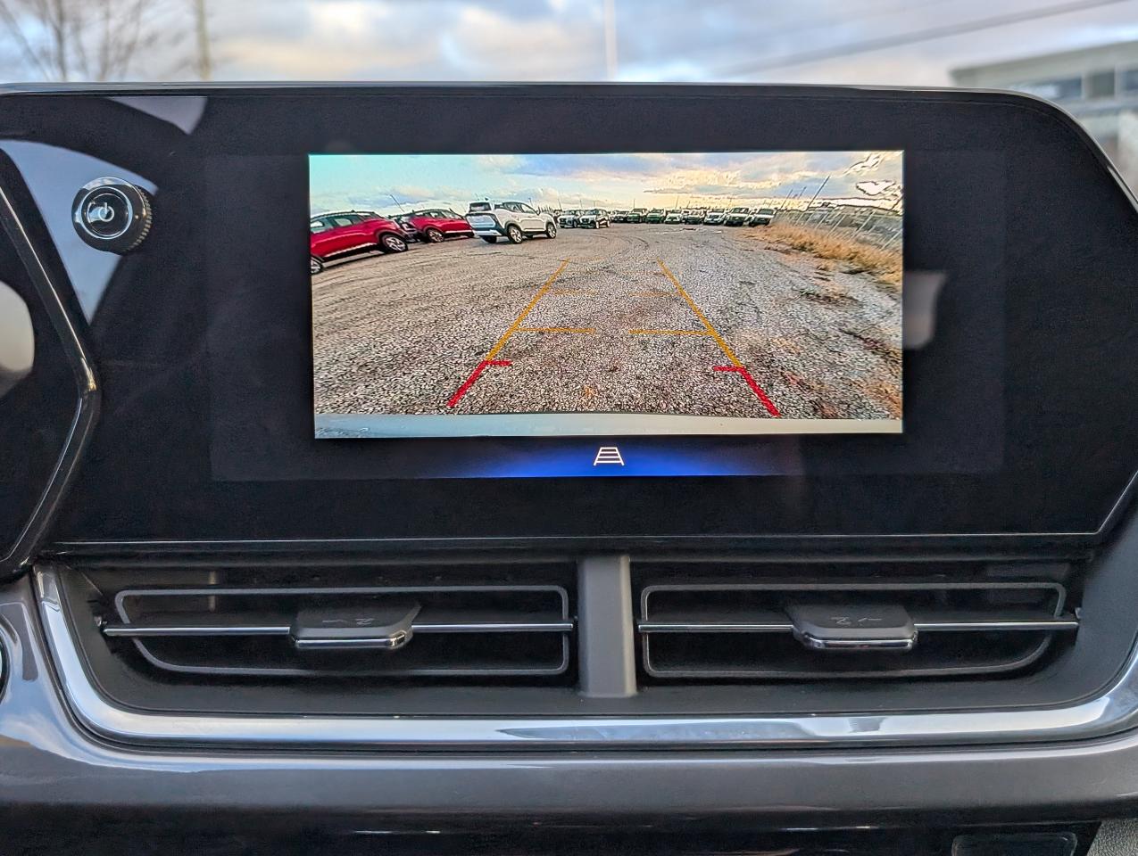 2026 Chevrolet Trax ACTIV Photo