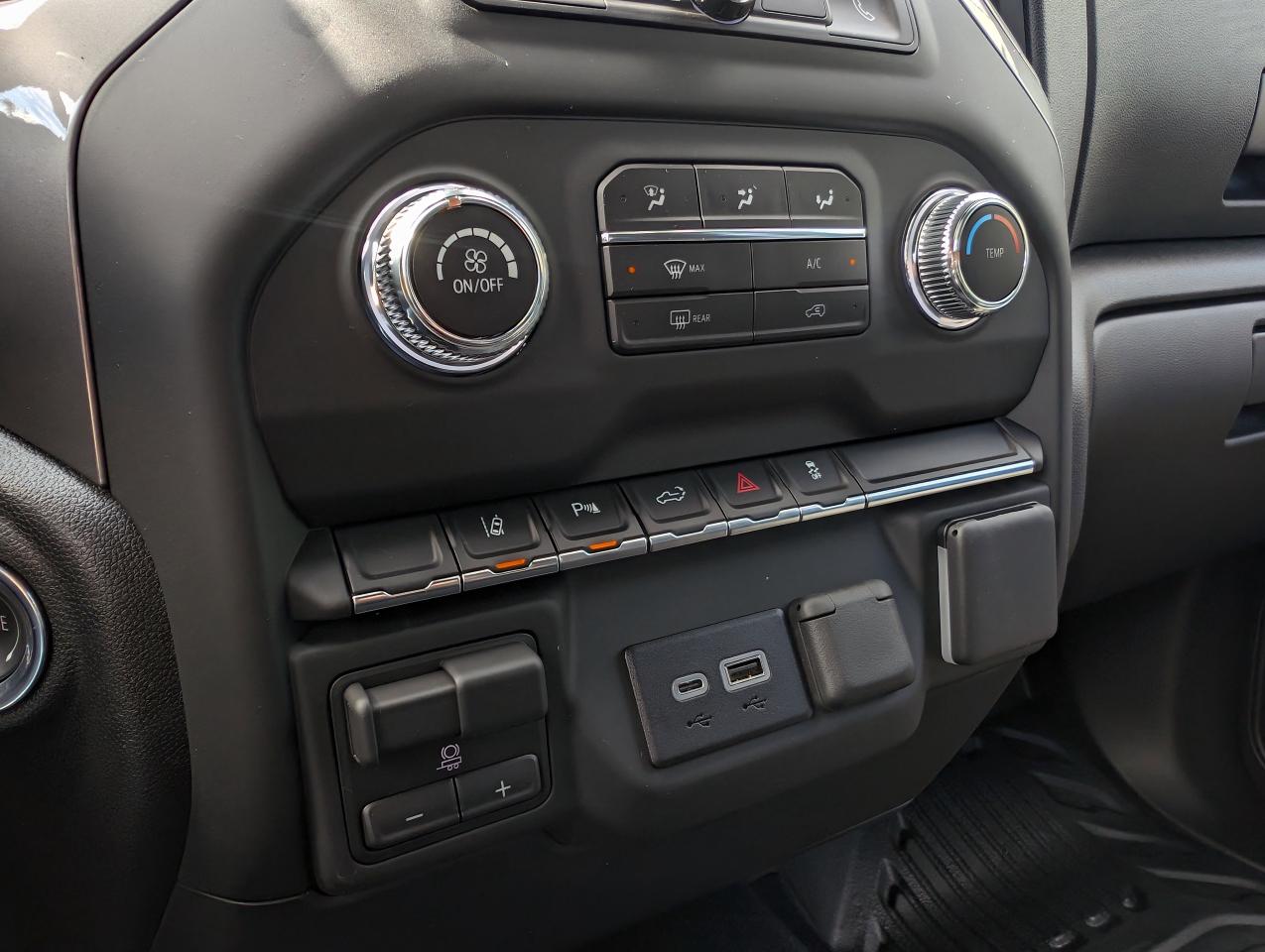 2026 GMC SIERRA 2500HD Pro Photo