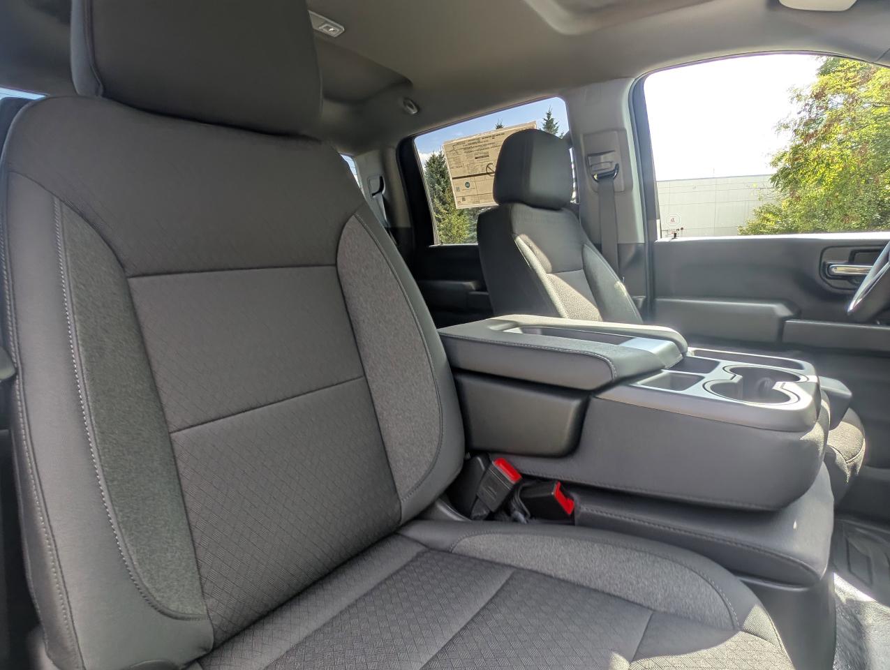 2026 GMC SIERRA 2500HD Pro Photo