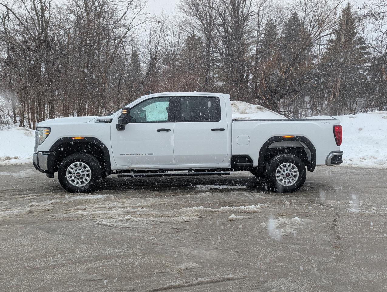 2026 GMC SIERRA 2500HD Pro Photo
