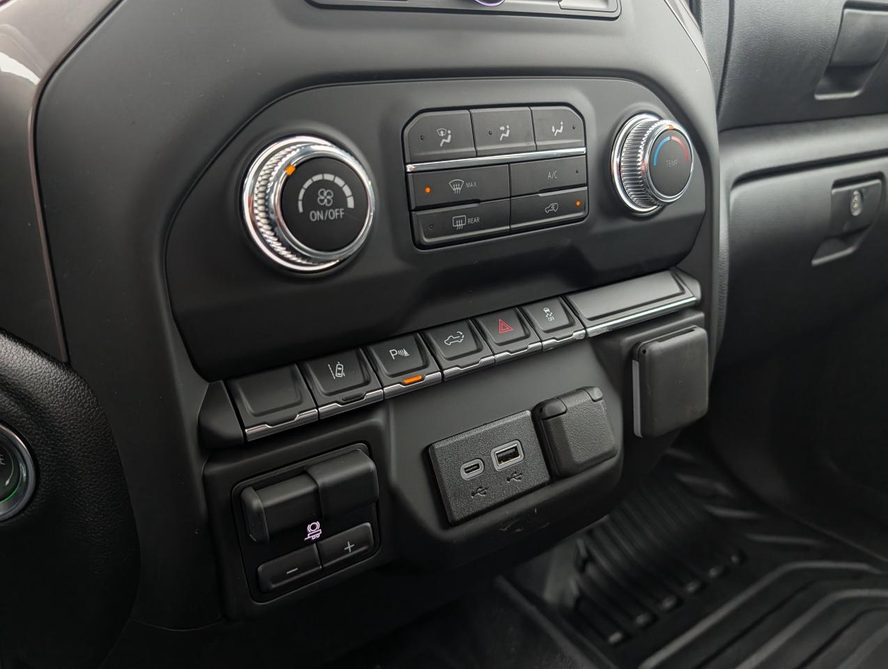 2026 GMC SIERRA 2500HD Pro Photo