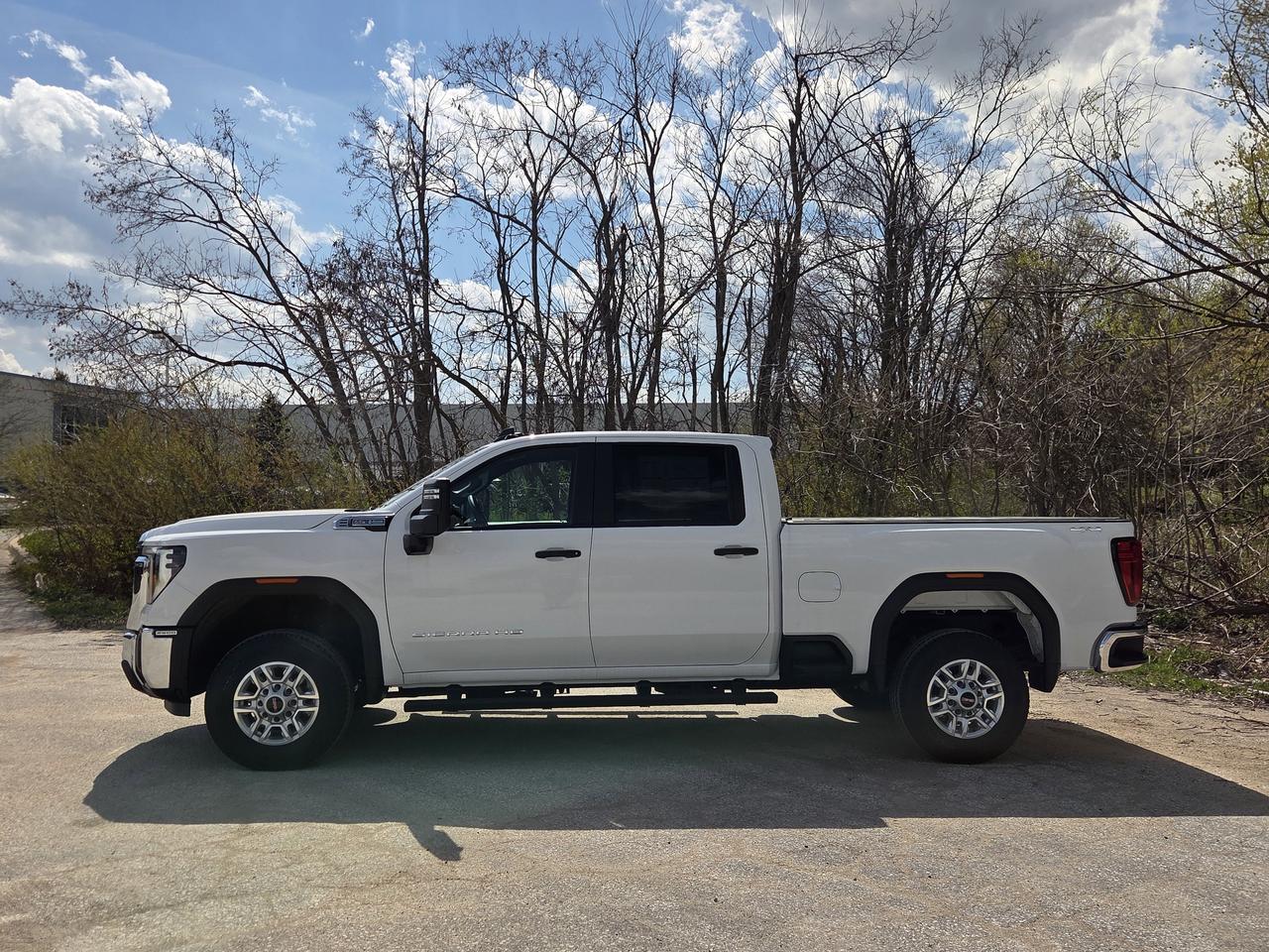 2026 GMC SIERRA 2500HD Pro Photo