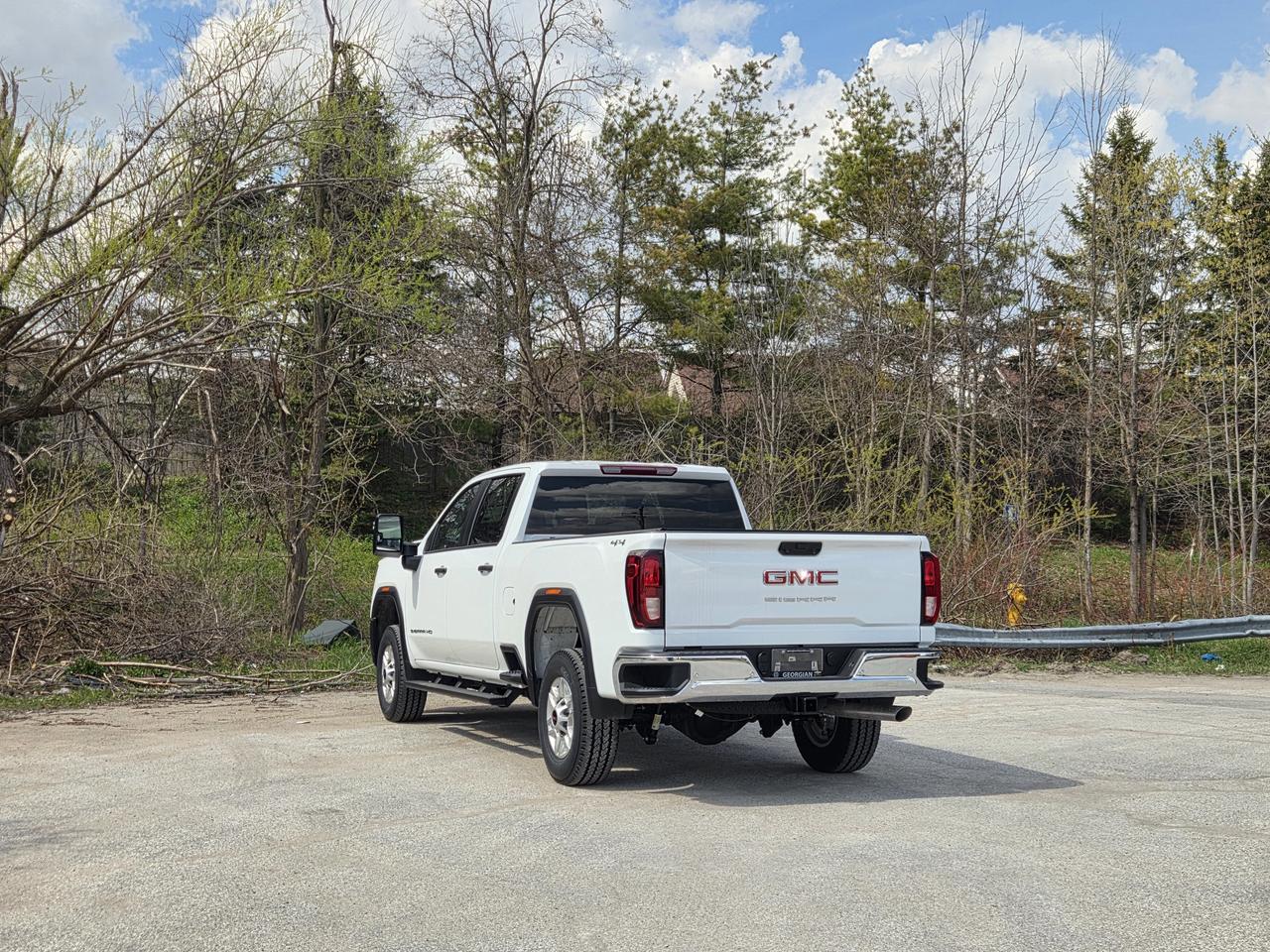 2026 GMC SIERRA 2500HD Pro Photo