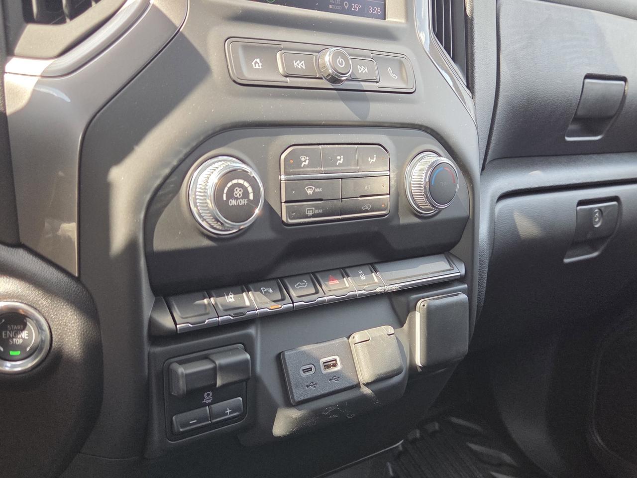 2026 GMC SIERRA 2500HD Pro Photo