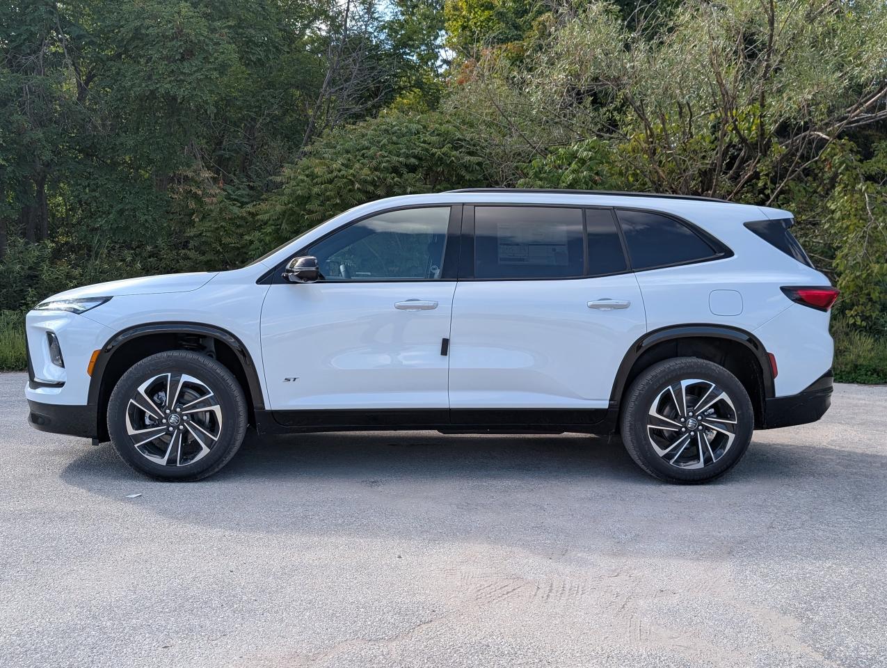 2026 Buick Enclave Sport Touring Photo