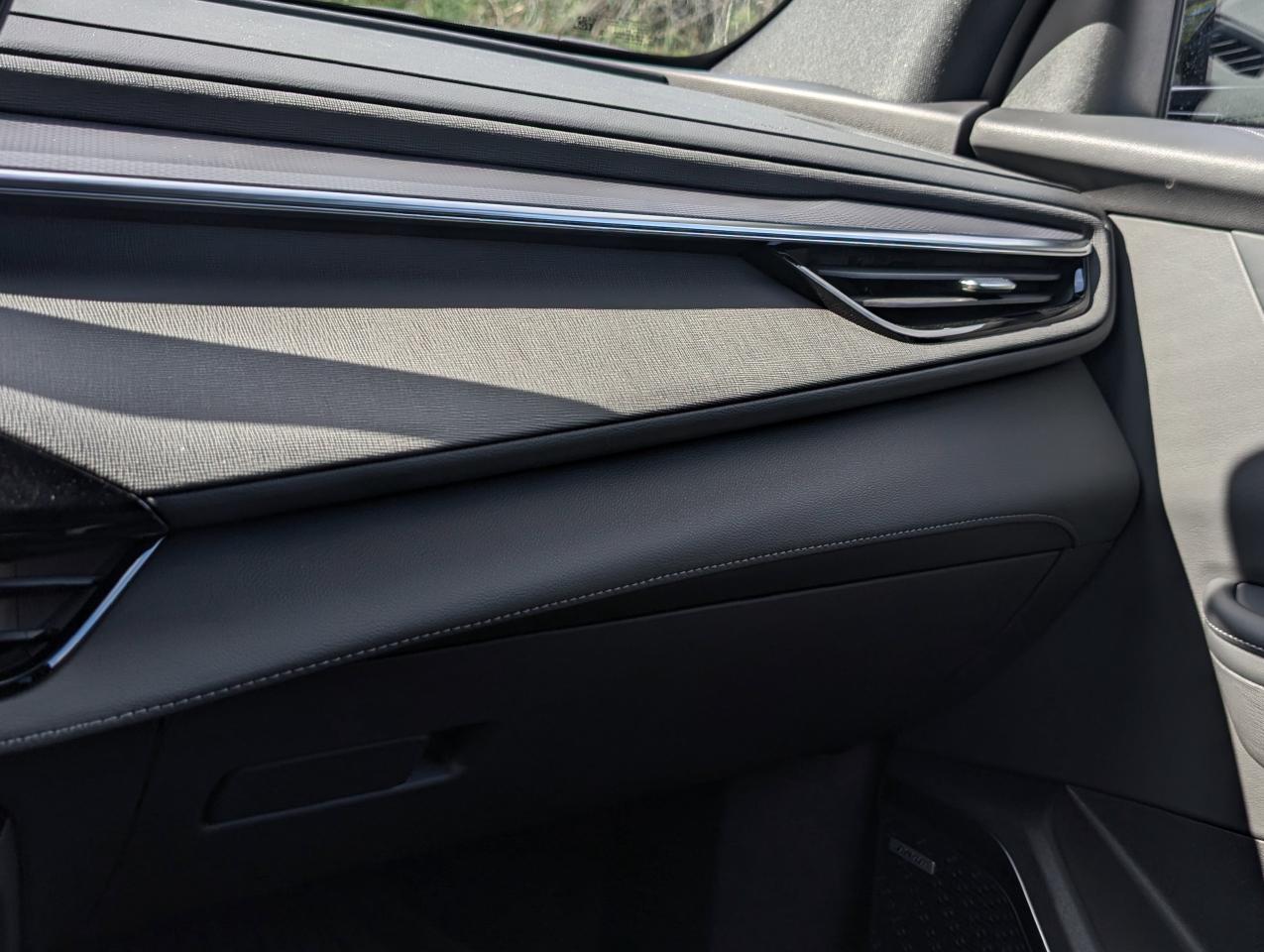 2026 Buick Enclave Sport Touring Photo