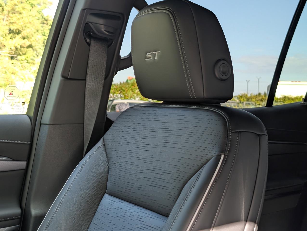 2026 Buick Enclave Sport Touring Photo