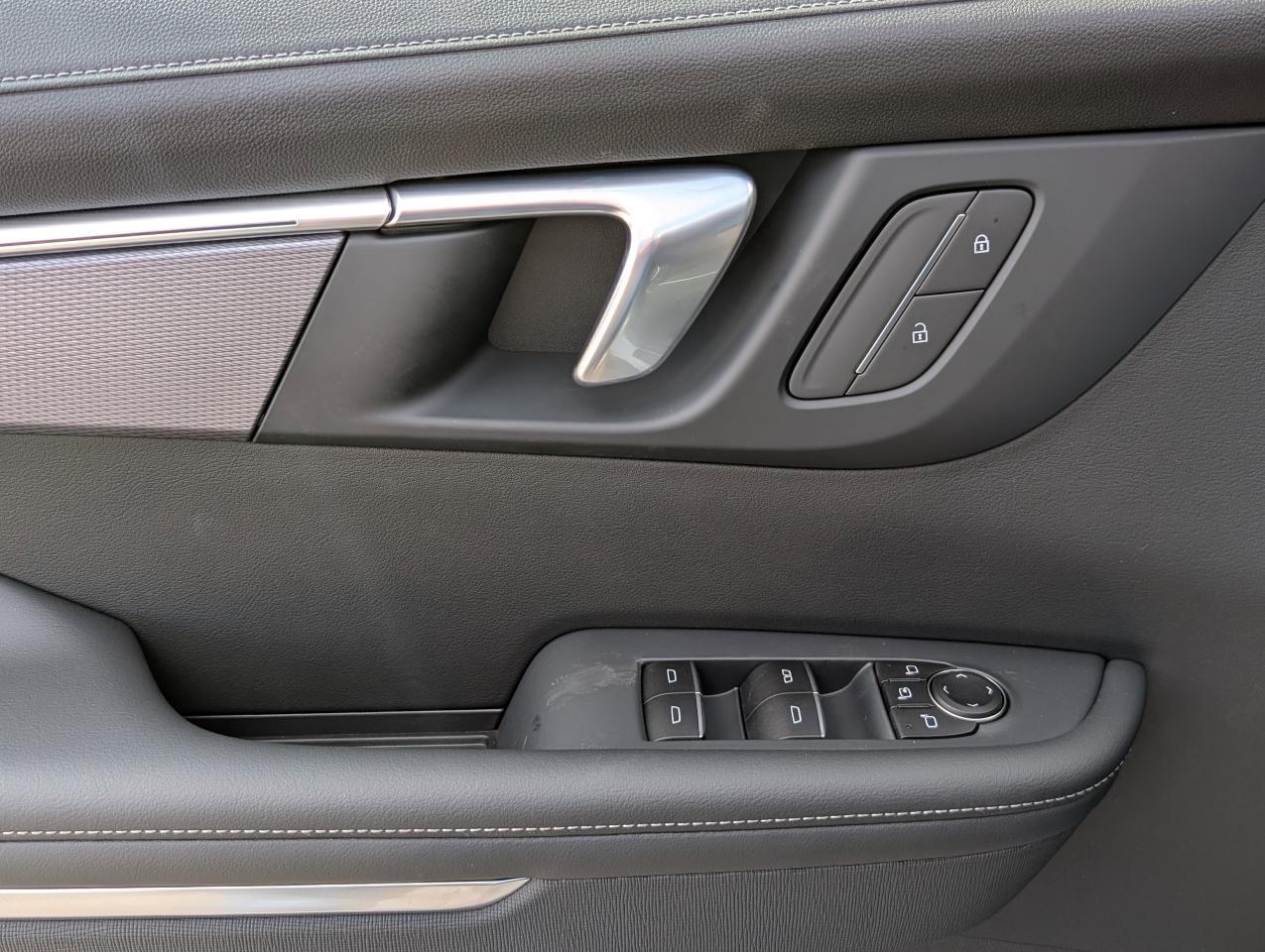 2026 Buick Enclave Sport Touring Photo