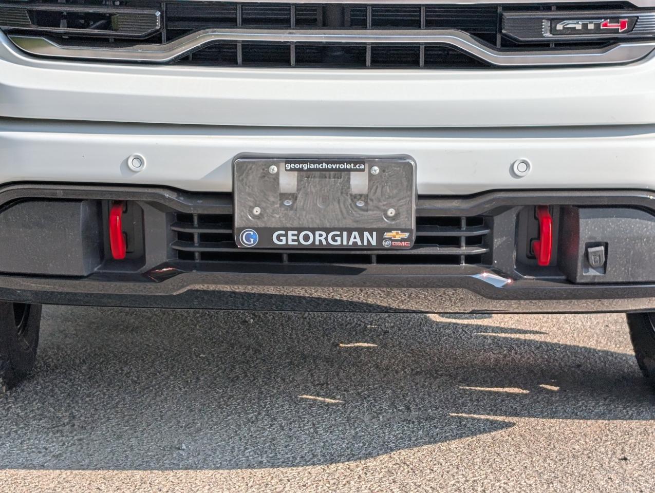 2026 GMC Sierra 1500 AT4 Photo4