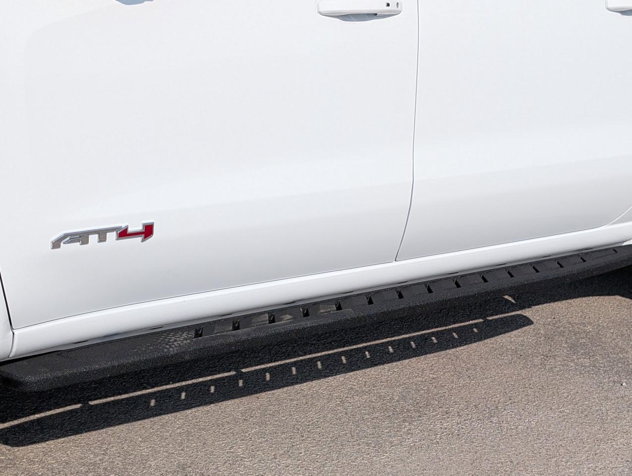 2026 GMC Sierra 1500 AT4 Photo