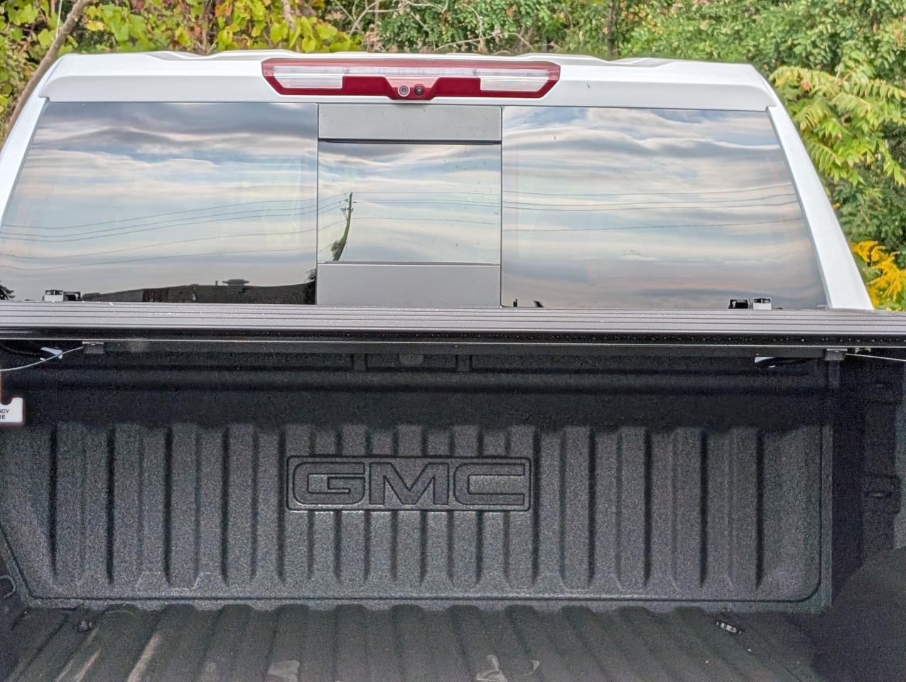 2026 GMC Sierra 1500 AT4 Photo