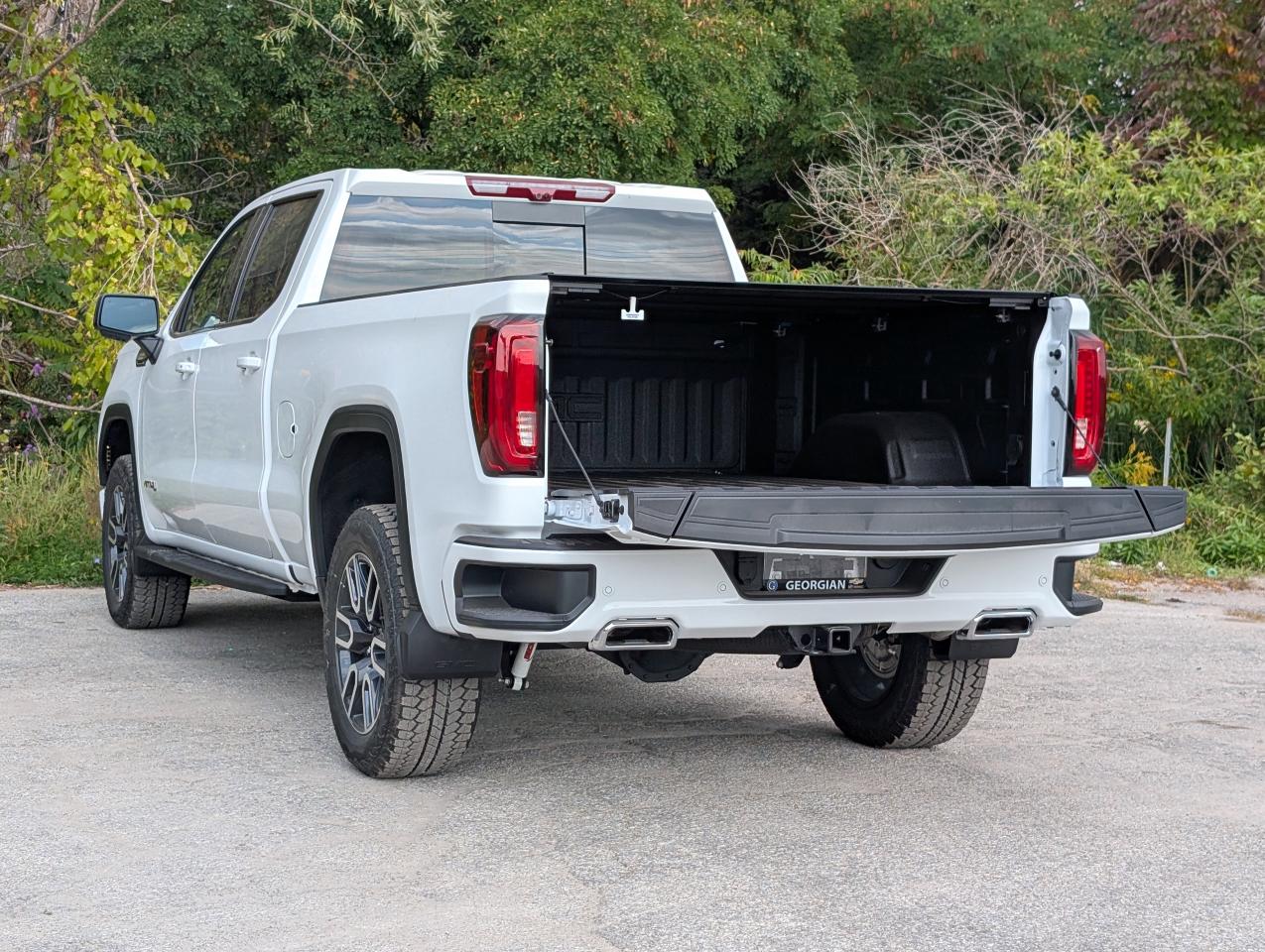 2026 GMC Sierra 1500 AT4 Photo