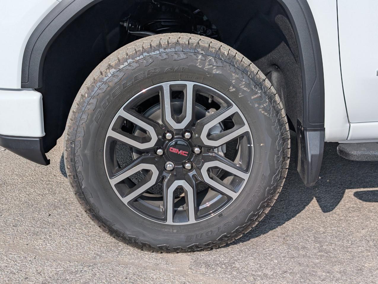 2026 GMC Sierra 1500 AT4 Photo