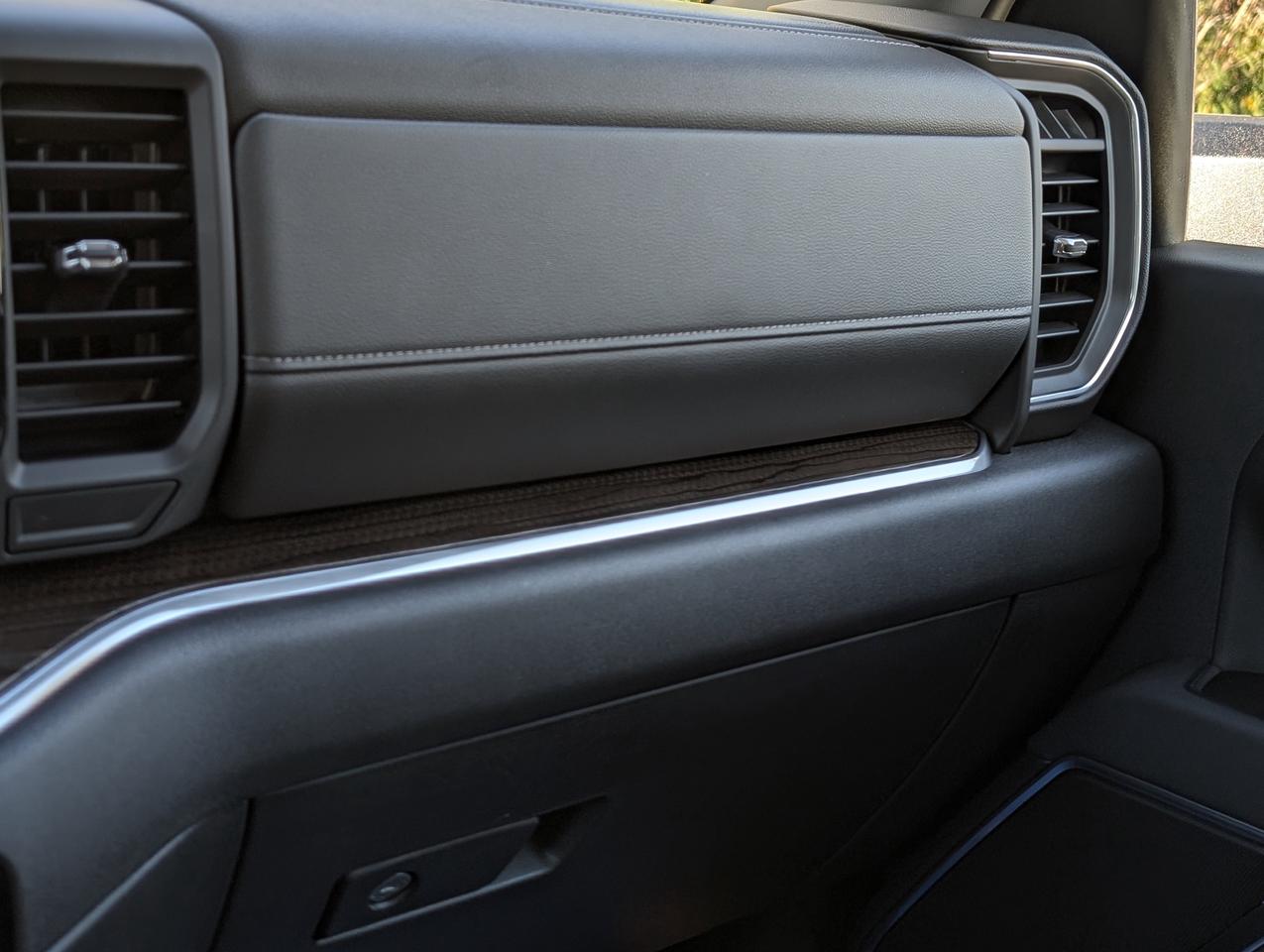 2026 Chevrolet SILVERADO 2500HD LT Photo