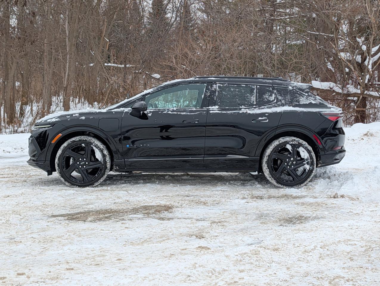 2026 Chevrolet Equinox EV RS Photo3