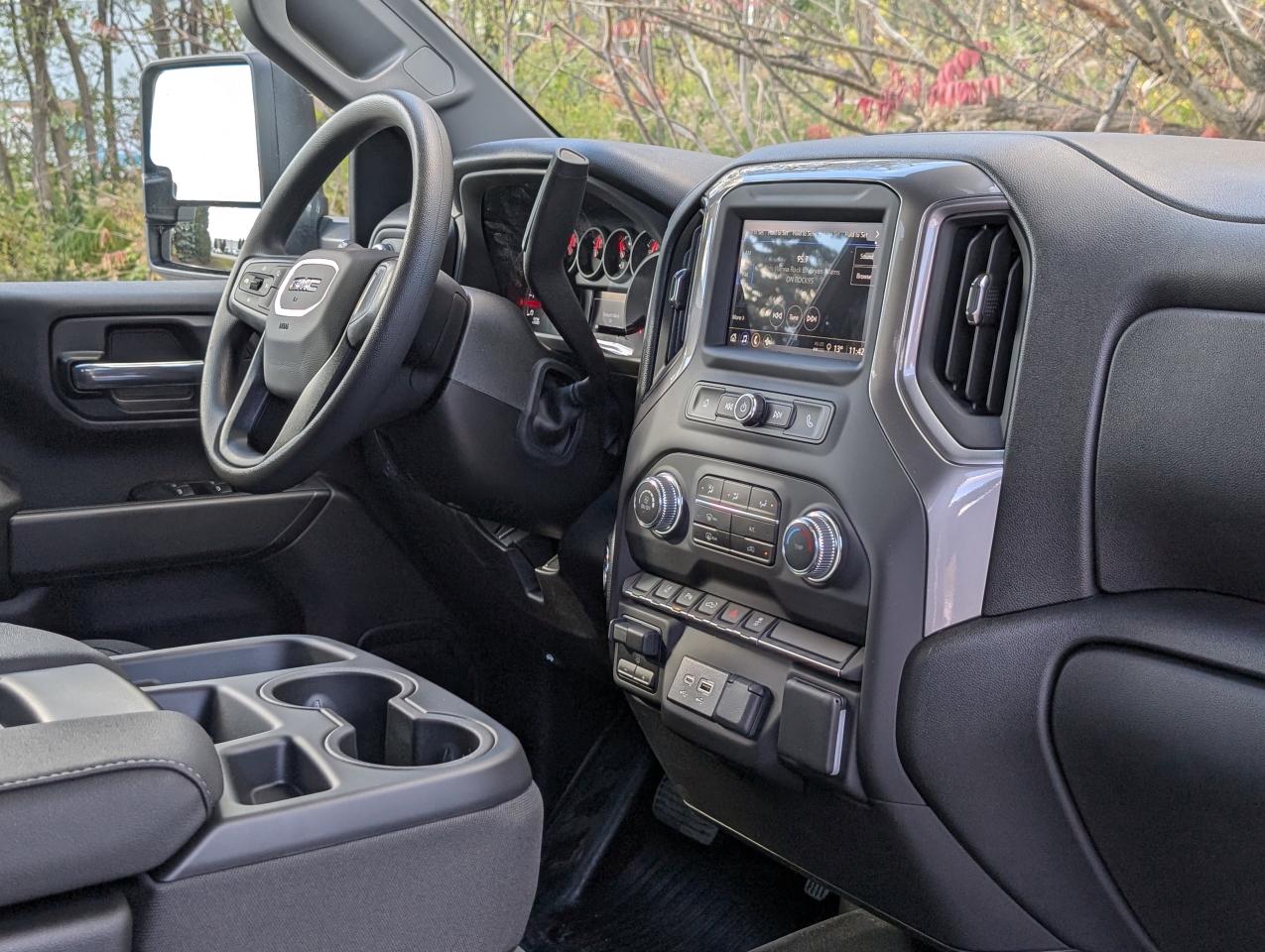 2026 GMC SIERRA 2500HD Pro Photo