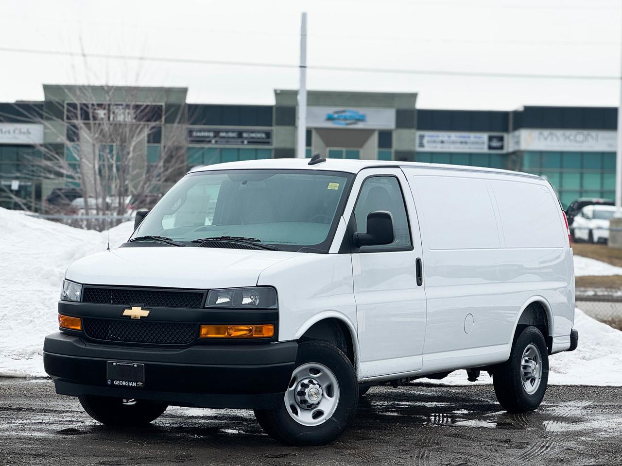 2025 Chevrolet Express Cargo Van  Photo