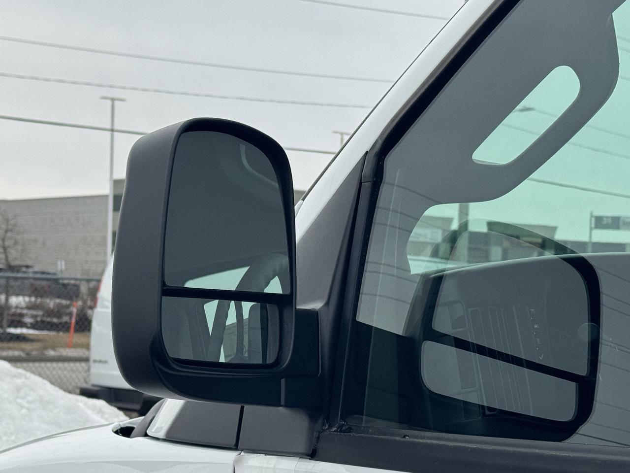 2025 Chevrolet Express Cargo Van  Photo