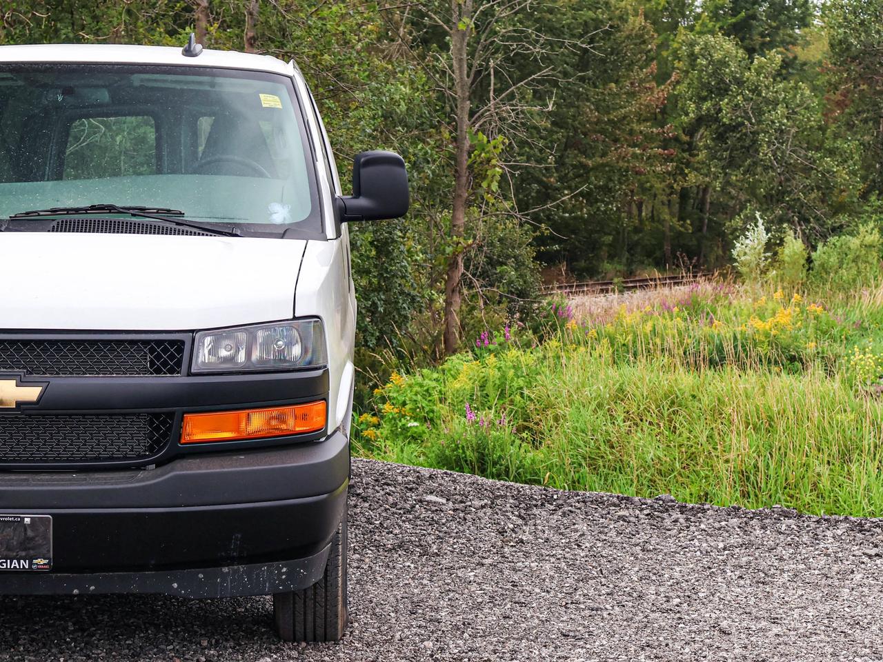 2025 Chevrolet Express Cargo Van  Photo