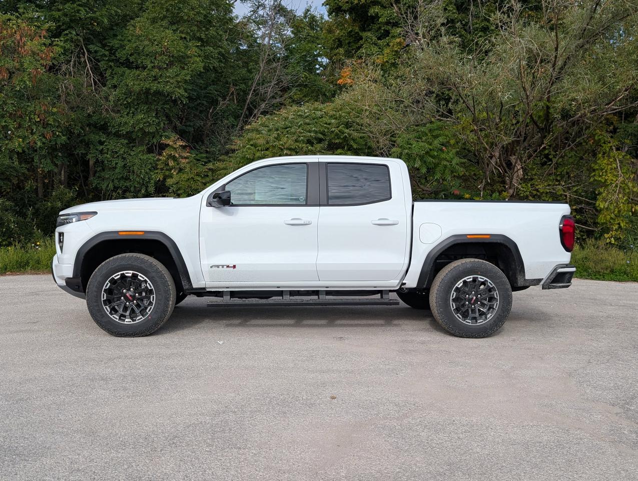 2026 GMC Canyon AT4 Photo