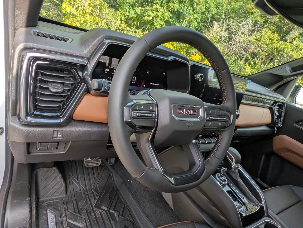 2026 GMC Canyon AT4 Photo