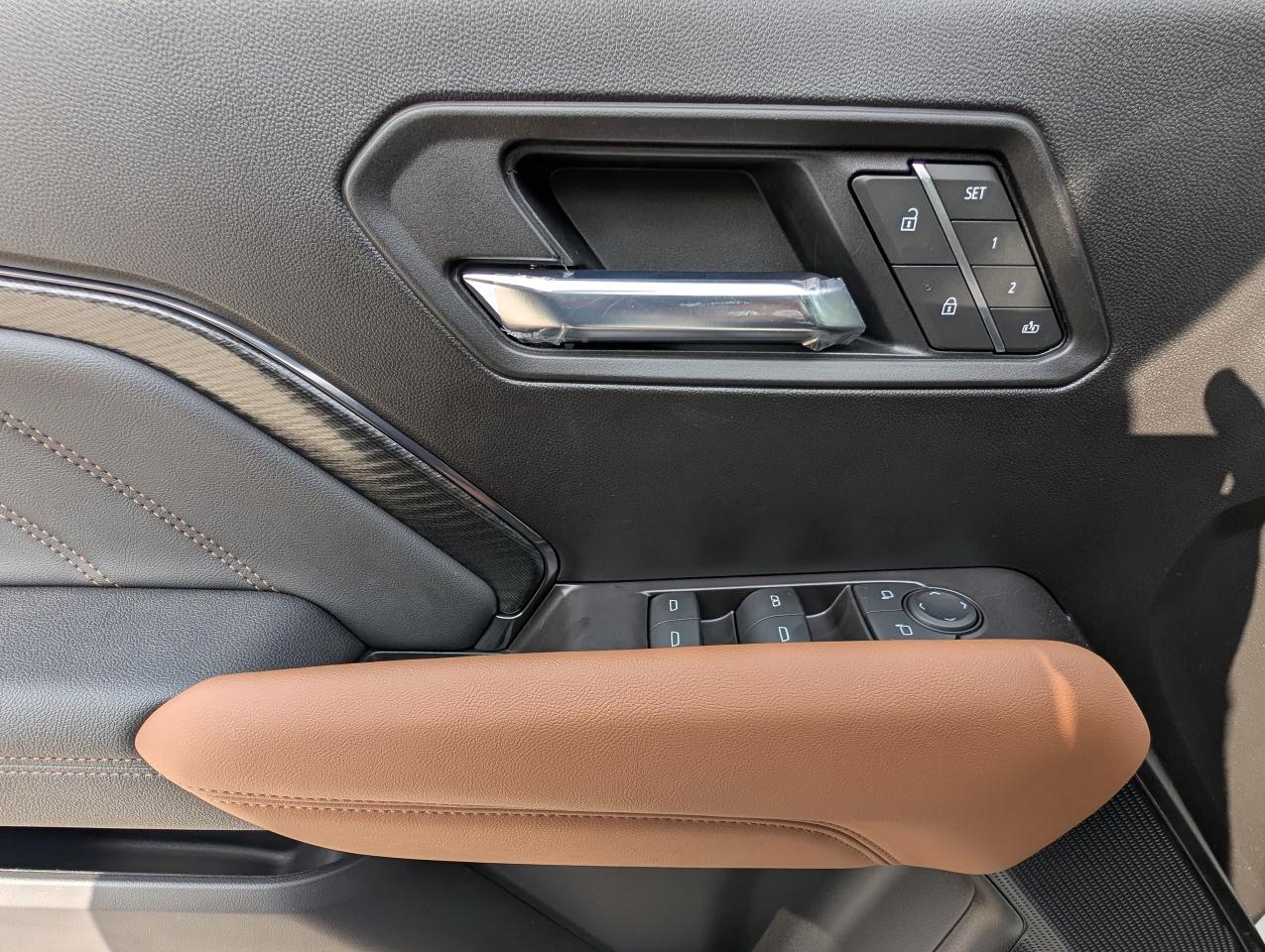 2026 GMC Canyon AT4 Photo