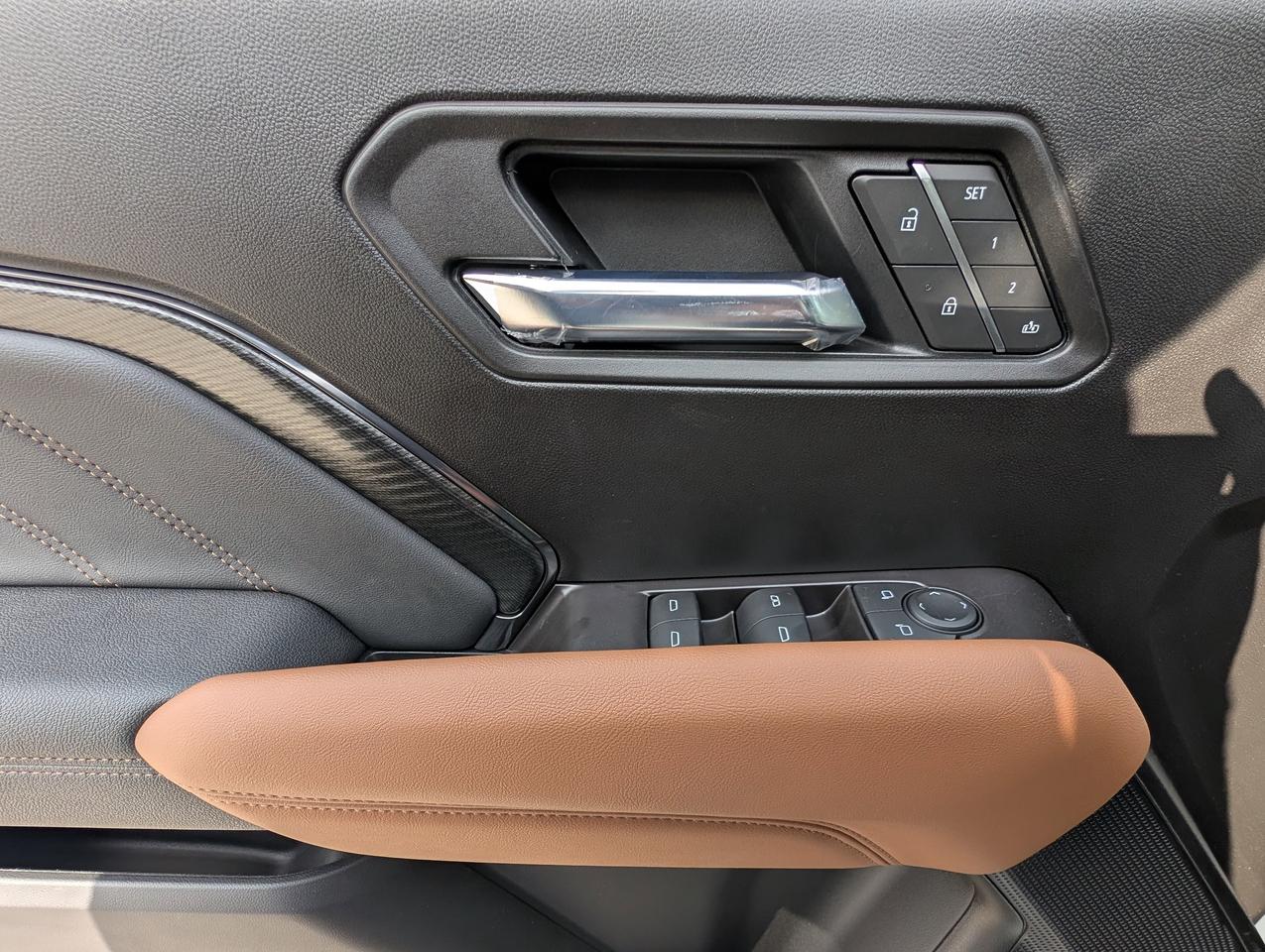2026 GMC Canyon AT4 Photo