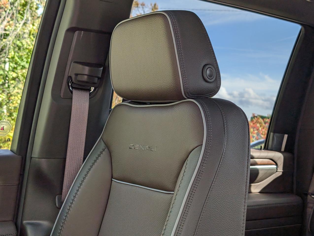 2026 GMC SIERRA 2500HD DENALI Photo