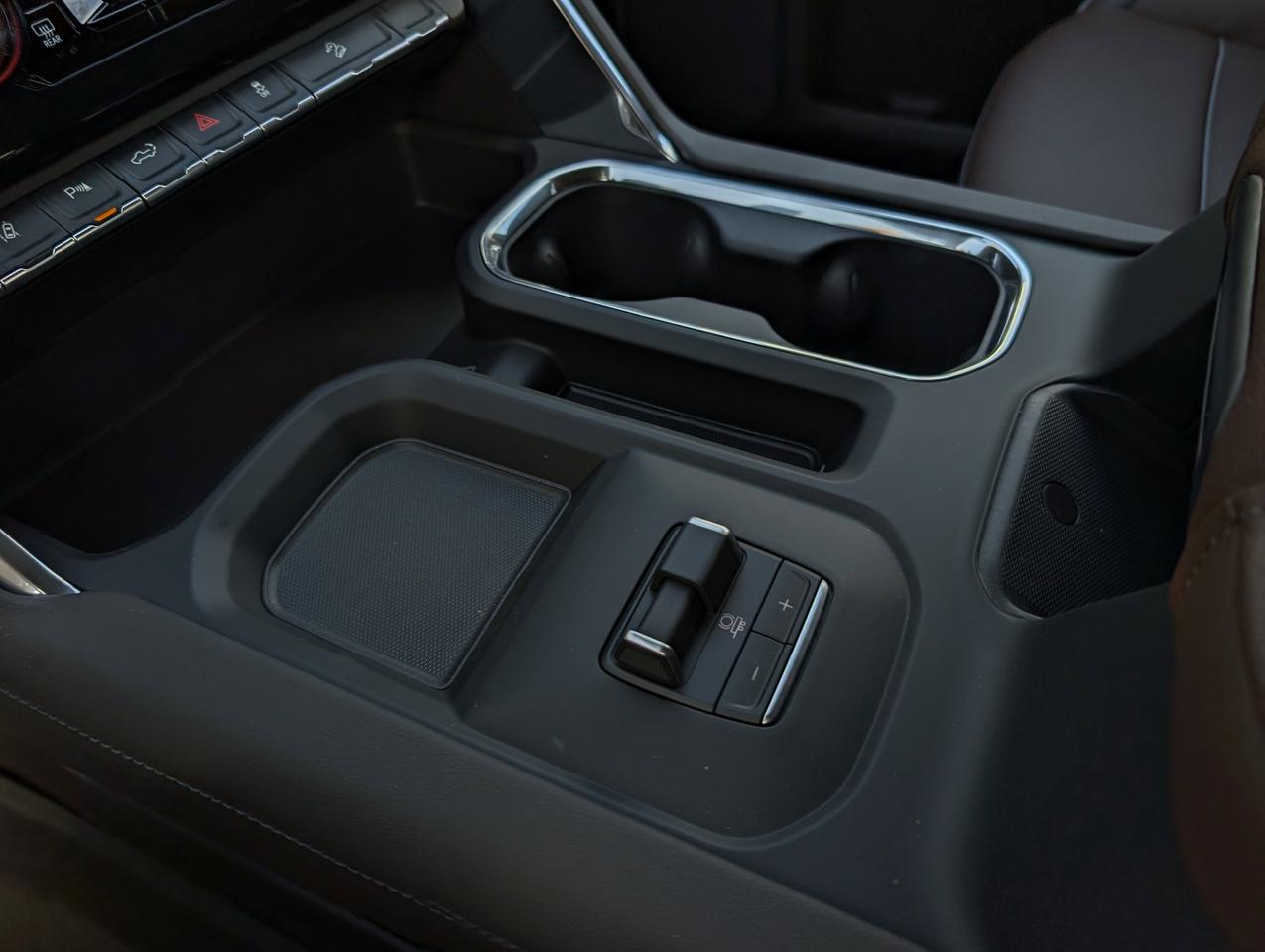 2026 GMC SIERRA 2500HD DENALI Photo