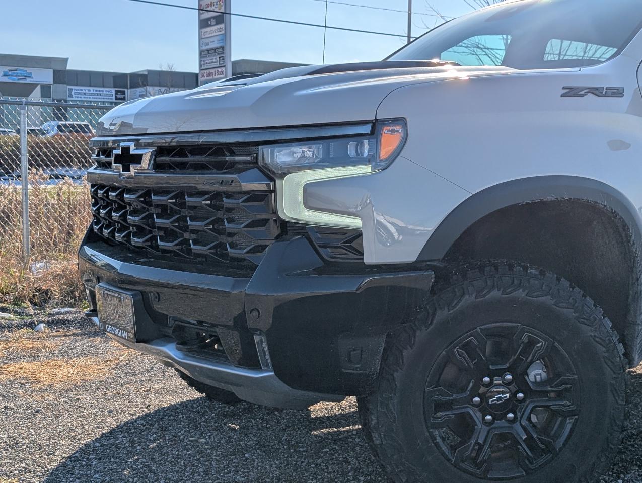 2026 Chevrolet Silverado 1500 ZR2 Photo