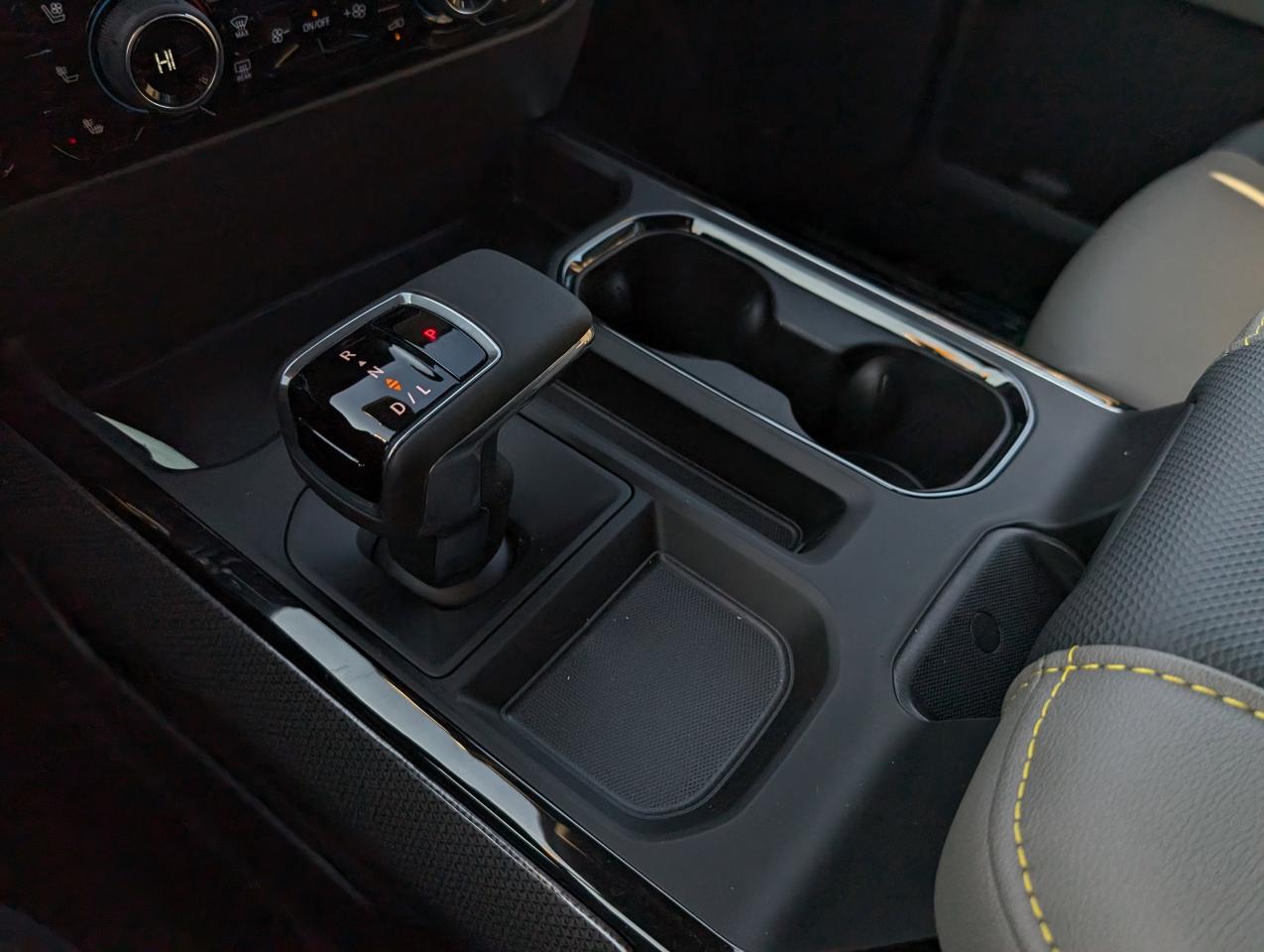 2026 Chevrolet Silverado 1500 ZR2 Photo