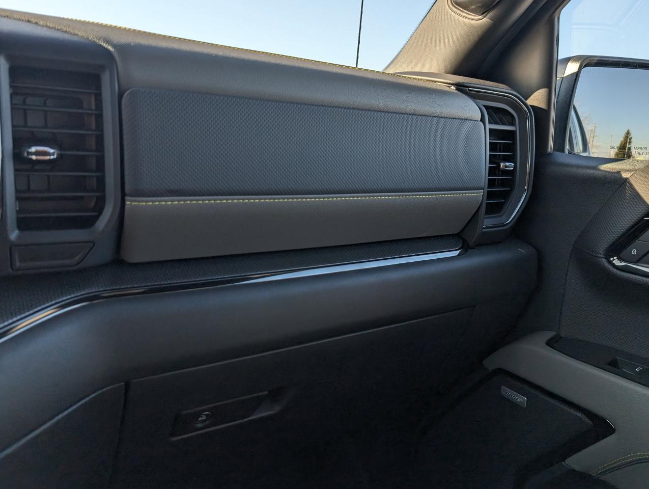 2026 Chevrolet Silverado 1500 ZR2 Photo